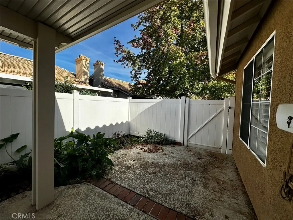 5643 Trevino, Banning, California 92220 home-pic-46